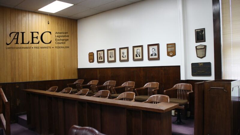 File:Boone County Courthouse jury box-900x508.jpg