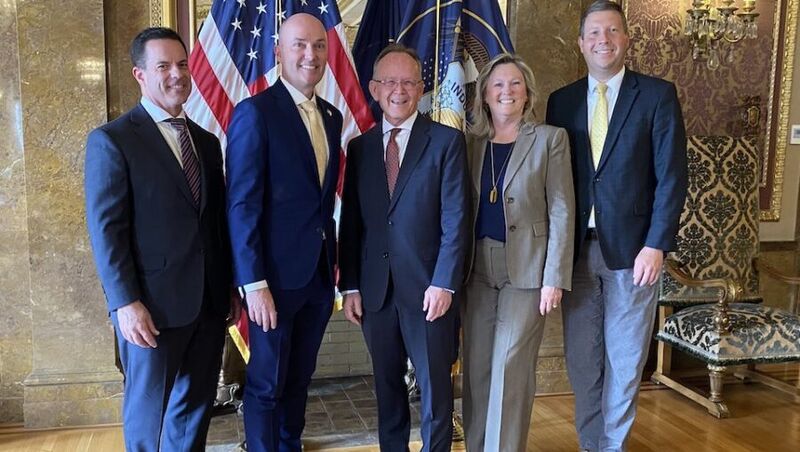 File:Alec-utah-900x508.jpeg